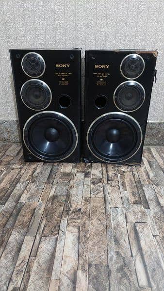 Sony Speakers pair 2