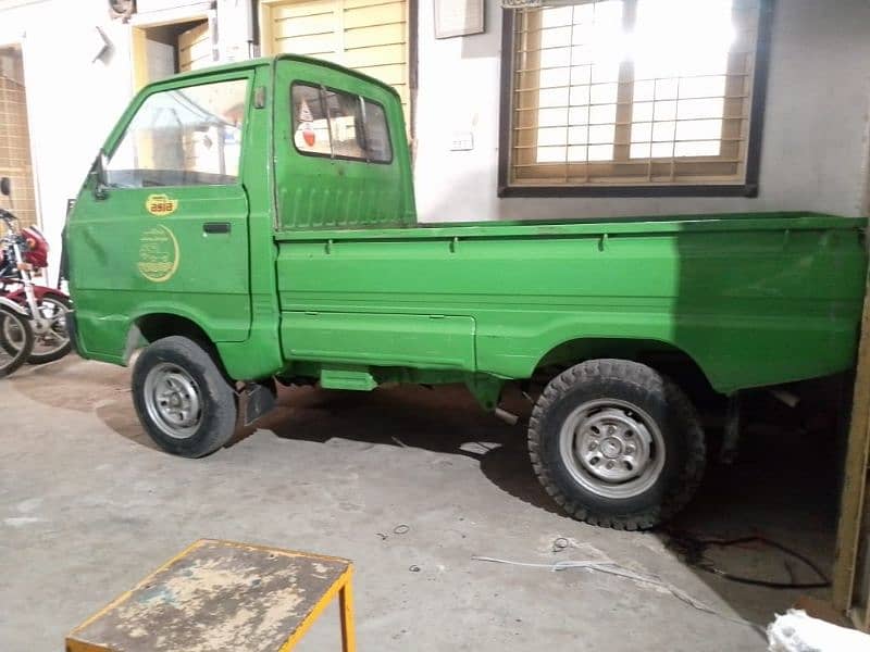 Suzuki Pickup 3