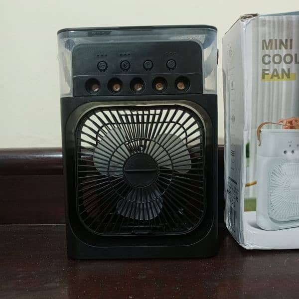 Mini Cooler Portable 1
