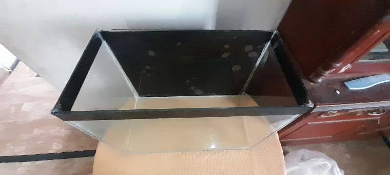 Aquarium medium size for sale 2