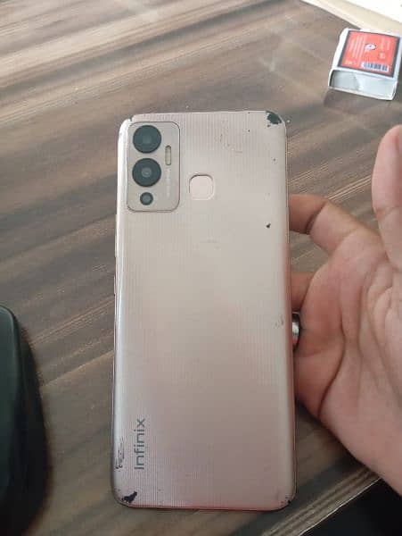Infinix hot 12 play used 5