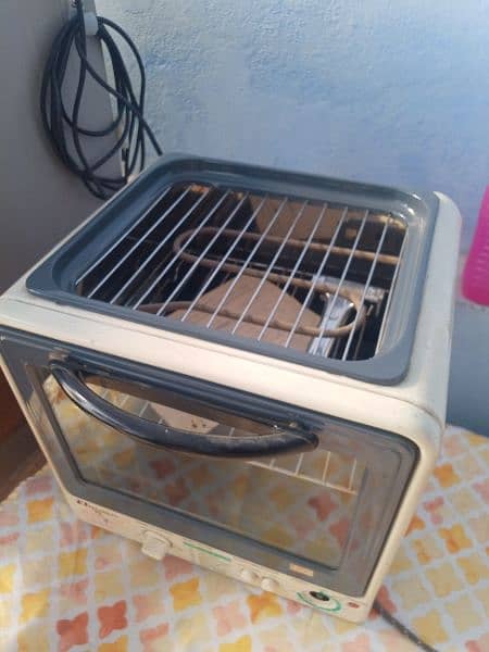 Used Electric Oven 1