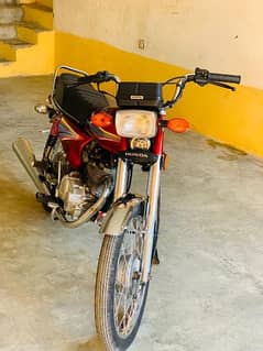 Honda bike CG 125cc for sale model 2011 all paper clear/0349/7520/844/