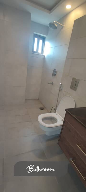 Studio Apartment for Sale in Gulberg III Near CBD 7