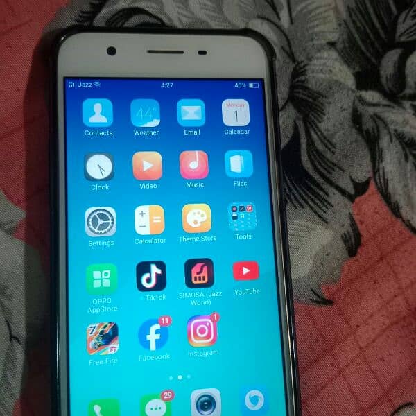oppo A57 Memory 4/64 good condition 1