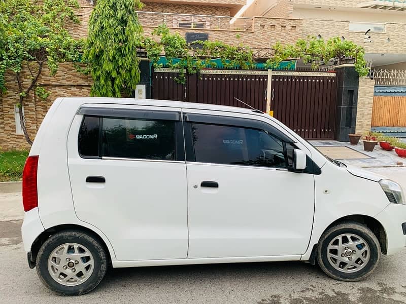 Suzuki Wagon R 2018 6