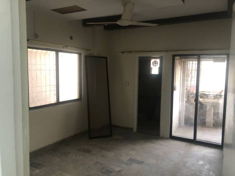 3 Bed D/D Boundary Wall Flat Available For Rent In Savana City 3