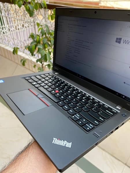 Lenovo T460 Core i5 6th Generation 8GB Ram 256GB SSD 1