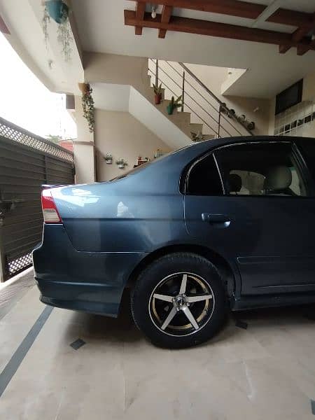 Honda Civic EXi 2004 3