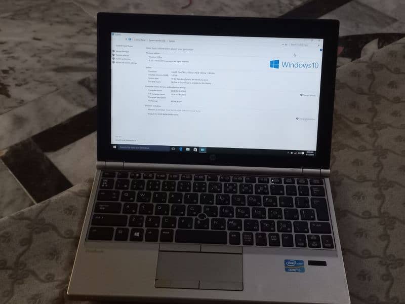 HP LAPTOP 4