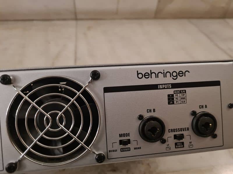 Behringer iNuke NU1000 5