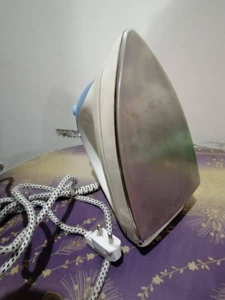 LG dry iron lite weight 6