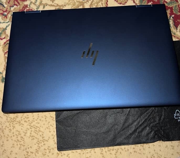 Hp G2 Dragonfly core i7,11 gen (10/10),512 GB SSD,16 GB Ram,laptop bag 1