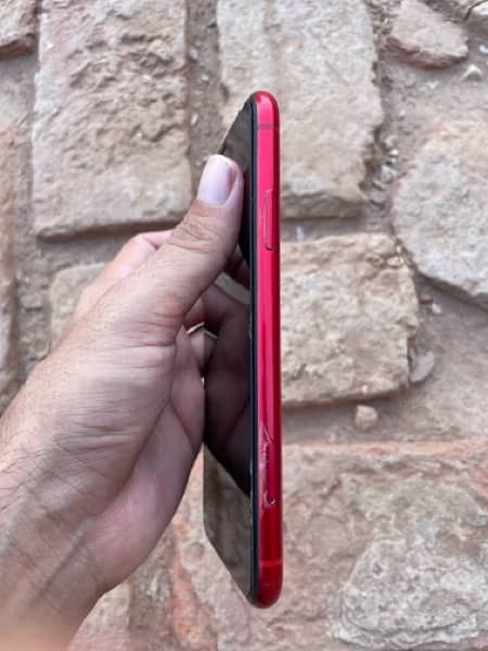 Iphone XR non-PTA Red Colour 256GB 2