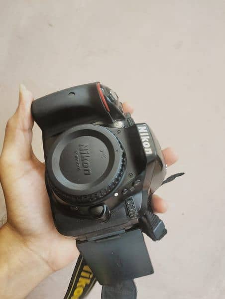 Nikon D5300 With 18-140 Lens 1