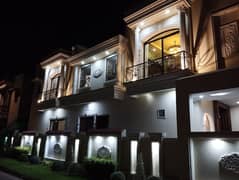 Modern Design 10 Marla House Available For Sale in Green City, Lahore