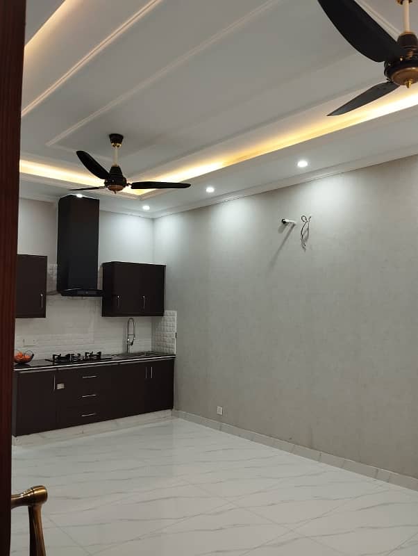 Modern Design 10 Marla House Available For Sale in Green City, Lahore 14