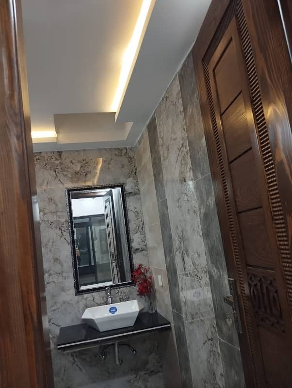 Modern Design 10 Marla House Available For Sale in Green City, Lahore 25