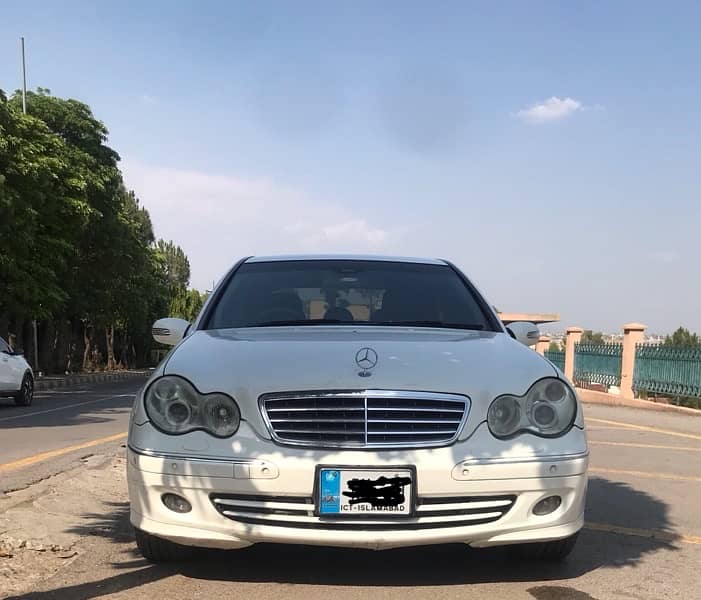 Mercedes C-200 Reg. 2011 0