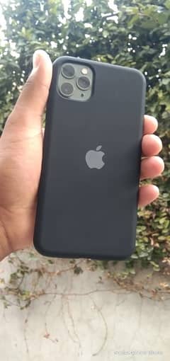 iphone 11 pro max 256 gb for sale factery unlock 4 month sim time baqi 0