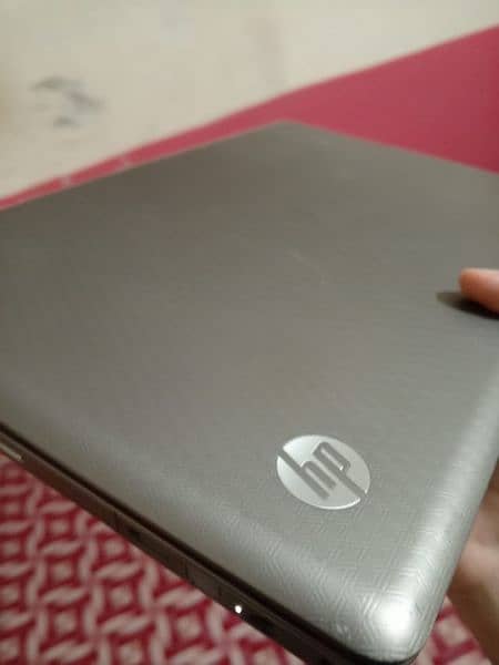 amazing HP original laptop g62 with free genuine laptop charger 1