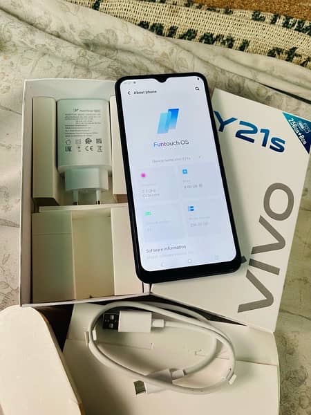 Vivo Y21s (8gb-256gb)urgent Sale. 03/0/7/4/5/8/8/8/8/6 4