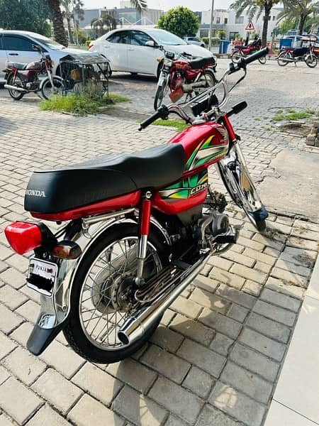 Honda CD70 Red 0