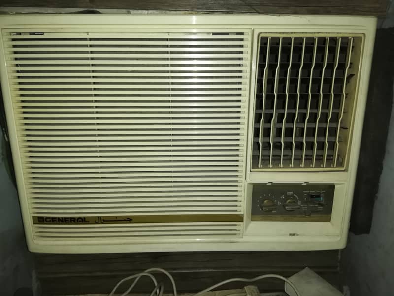 General window Ac 0