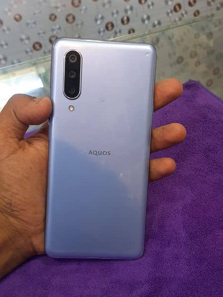 Aquos Zero5g basic 6Gb 64Gb 1