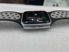 Apple Watch Series 5 Nike edition