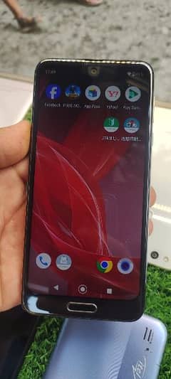 AQUOS R2 all ok PTA approved 0