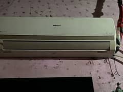 Orient ac DC inverter full chling