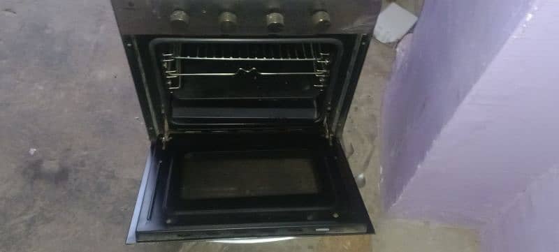 Electric & Gas Oven Ok Condition 3