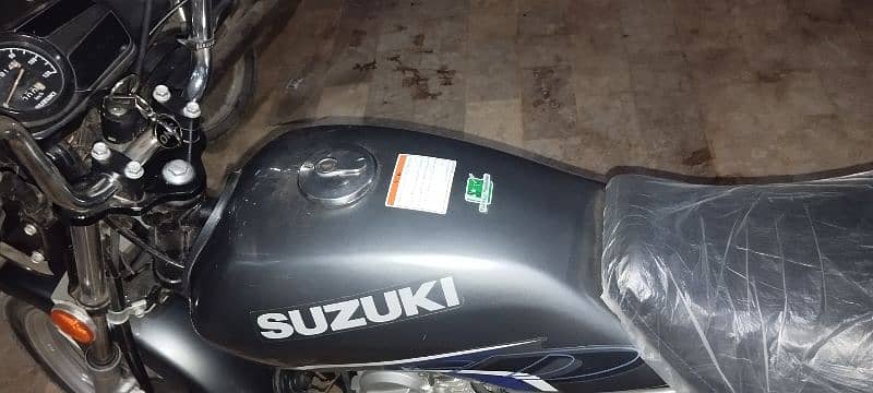 Suzuki 110 Sell In Good Condition 3