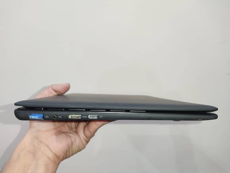 New Laptop . UK Purchased (03164985097) 1