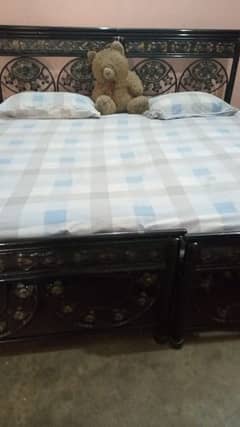 iron double bed