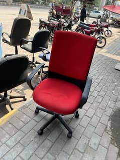 Original Chairister Chairs stock available in good price