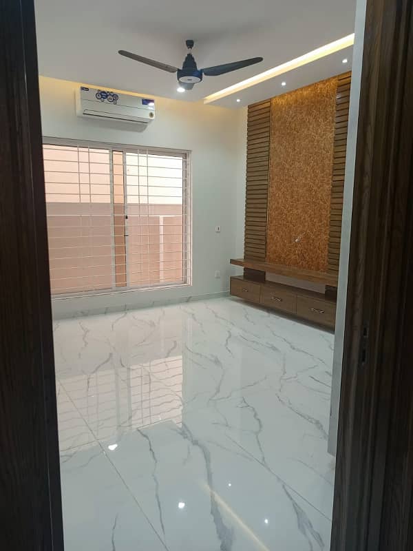 1 Kanal Brand New House Available For Sale in Bahria Town Ph;4 Rawalpindi 22