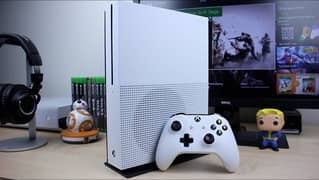 XBOX ONE S 1TB 4K HDR 10 NEW GAME INSTALL. . 03101914062. .