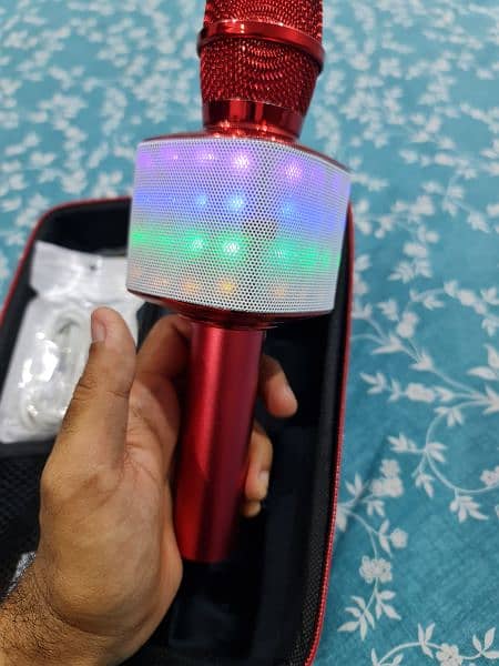 BANAOK Karaoke Mic with bluetooth speaker built in 7