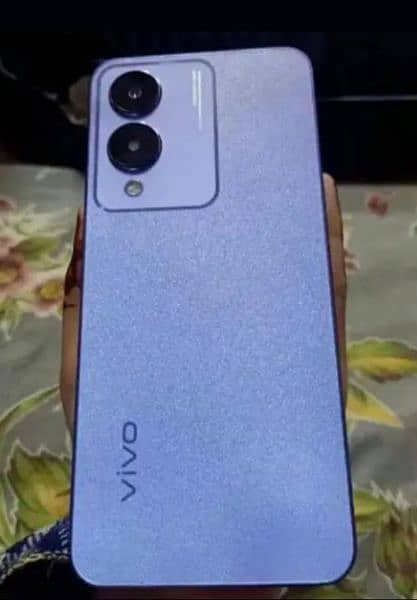 Vivo Y17s 6+6/128 10/10 With box and charger 3