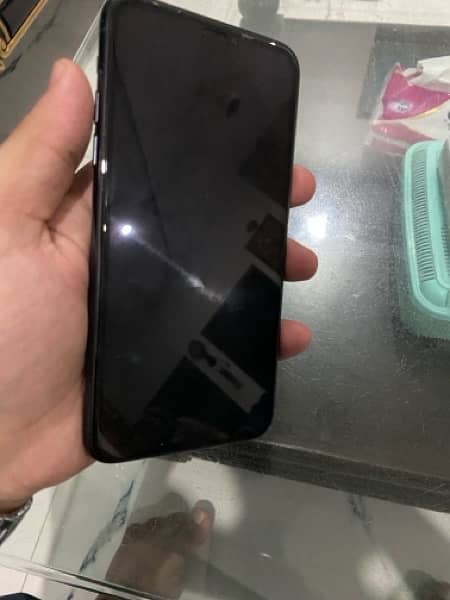 iphone 11 pro max 1