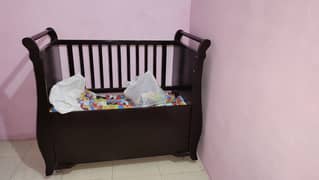 baby Beds with side caution