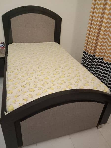 2 bed with side table just like new condition 1