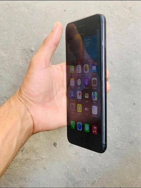 I phone 7 plus pta 128gb 100Health 10 by 10 condition no signal fault 1