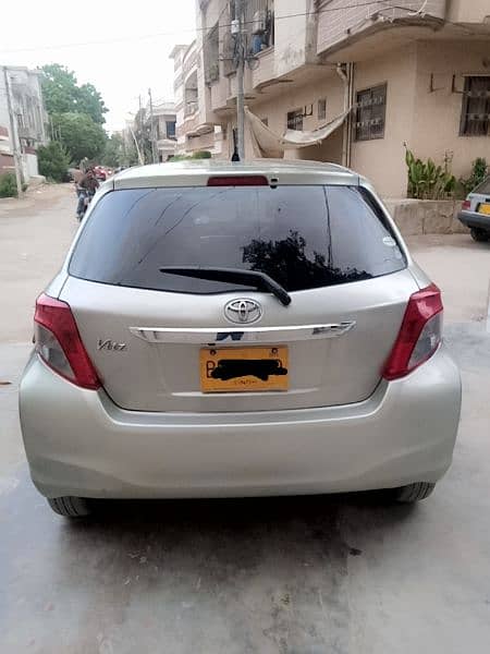 Toyota Vitz 2012/15 urjant sale 2