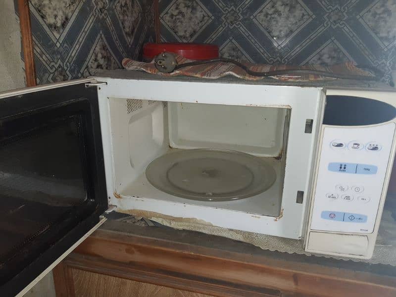 Oven good condition 1