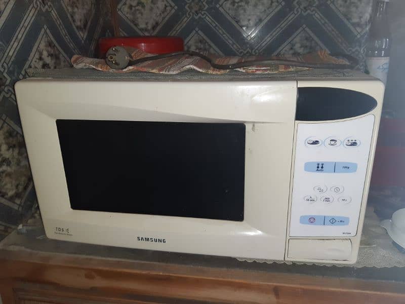 Oven good condition 2