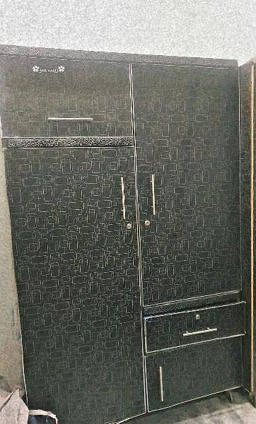 wardrobe cupboard almari for sale in Lahore 0