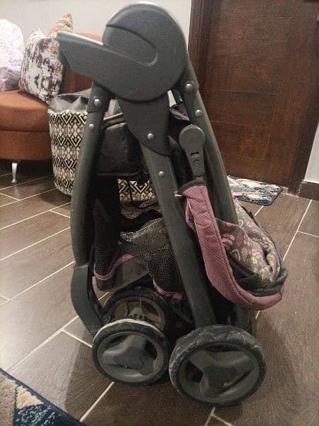 foldable stroller with carrier 1